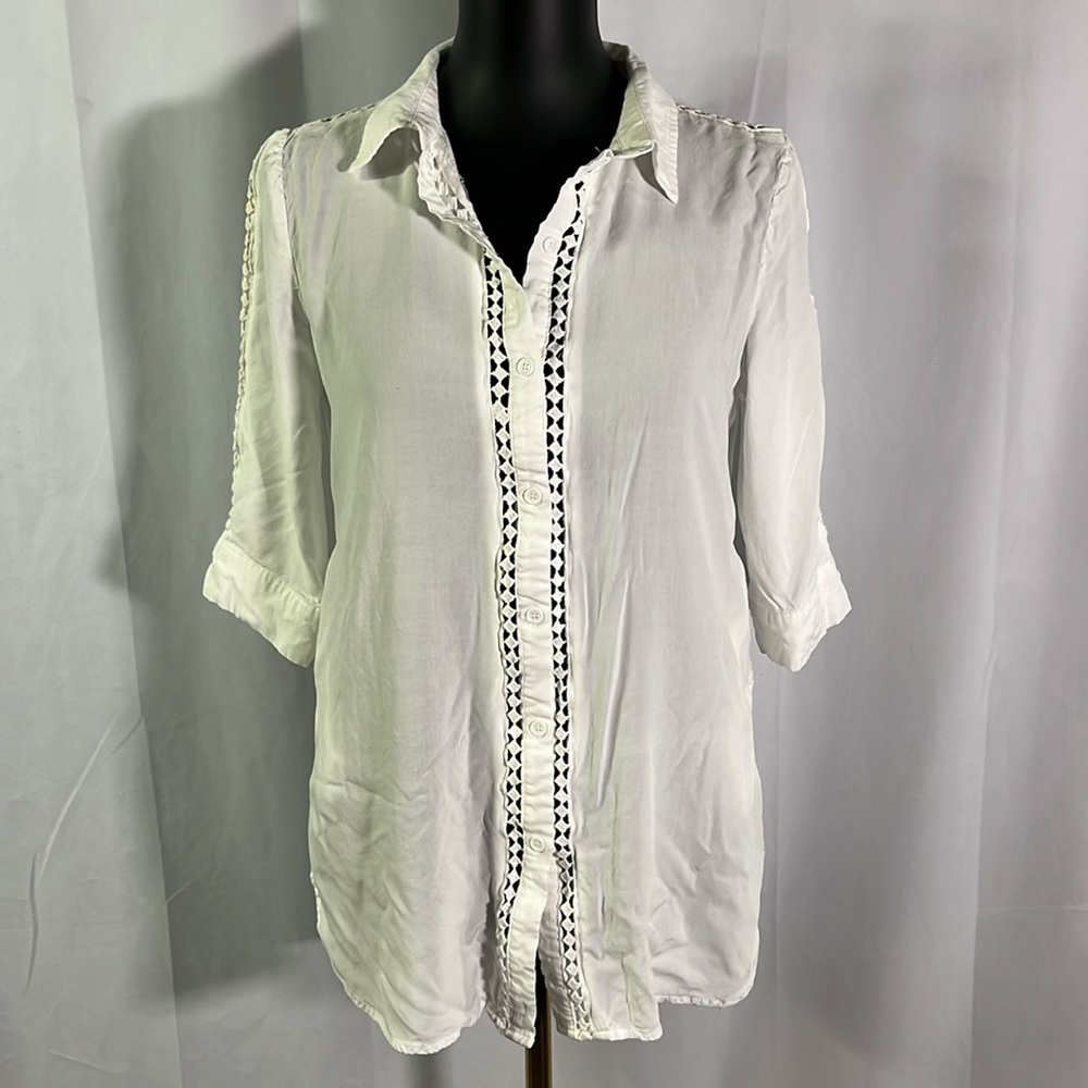 🛍 6 for $35 • Solitaire Swim Crochet Accent Button Front Swim Tunic Cover Up